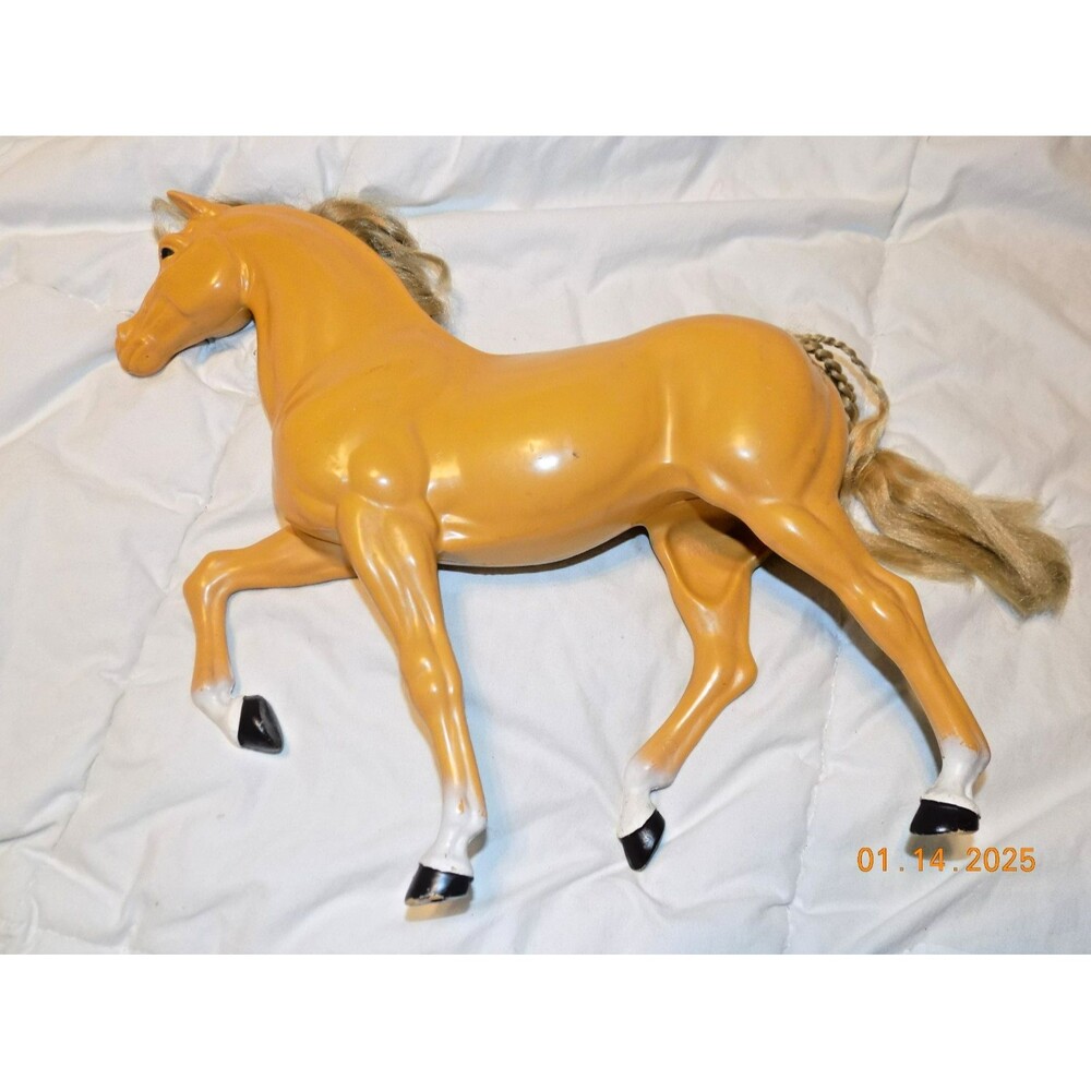 Vintage Matell Barbie horse 1980 Hong Kong